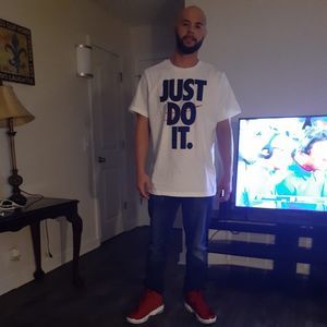 Meet your Posher, Bobby